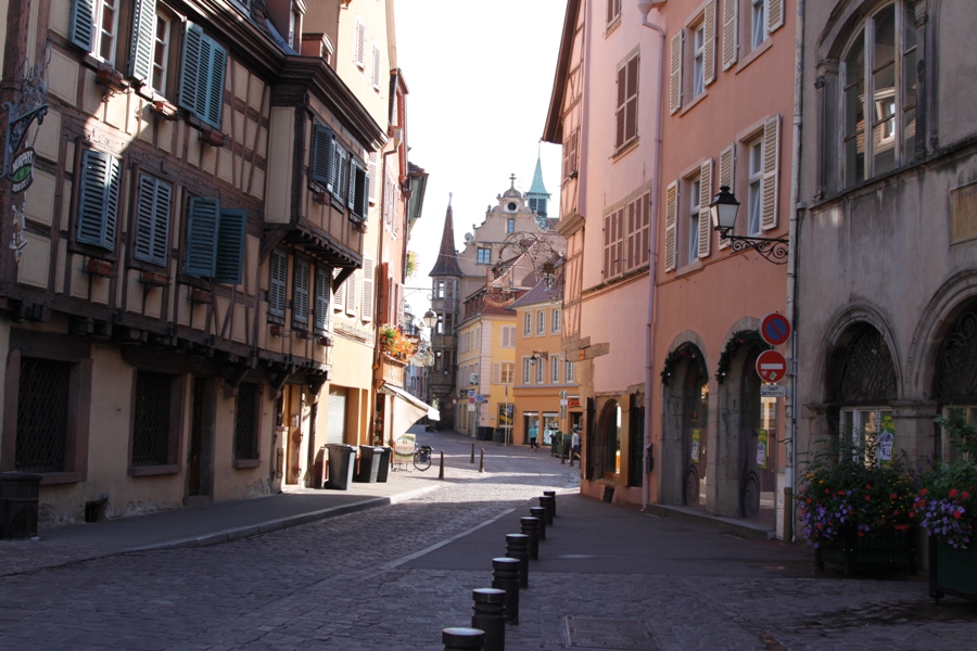 Via del centro di Colmar - Street in the center of Colmar